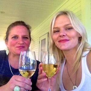 Meet your Posher, Elisha